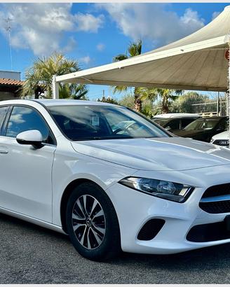 MERCEDES-BENZ A 160 d Business
