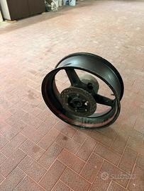 cerchione posteriore yamaha r6 99-02