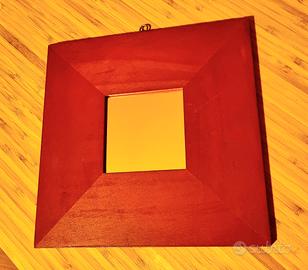 Specchio rosso design