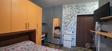 Bilocale Milano all inclusive via candiani