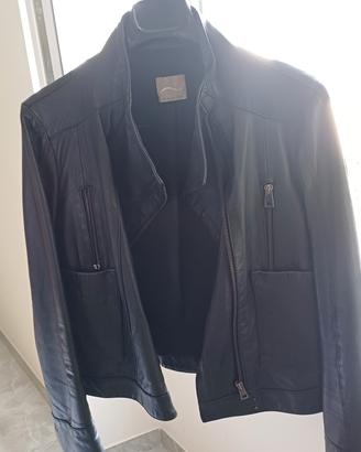 Giubbino donna in pelle nero
