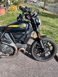 Ducati Scrambler Full Throttle