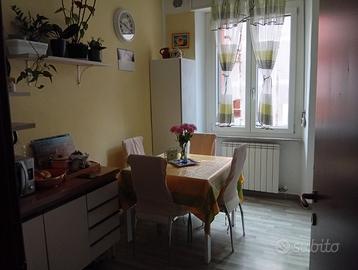 Trilocale in zona centralissima leggi attentamente