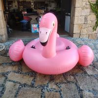 Fenicottero flamingo gigante gonfiabile