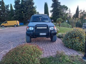 mitsubishi pajero