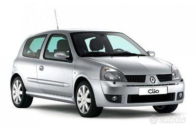 RENAULT CLIO 2004 - RICAMBI USATI