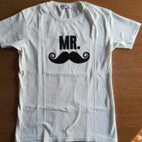 Maglietta bianca a maniche corte