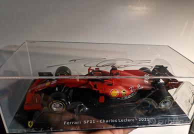autografo Charles Leclerc Ferrari SF21