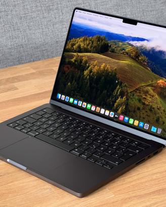 Mac book pro m3 14 pollici colore nero come nuovo