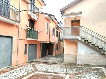 3 LOCALI A MANOCALZATI