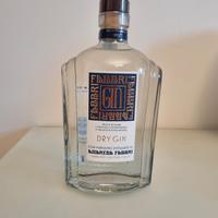 gin puro distillato