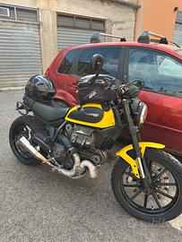 Ducati scrambler 800