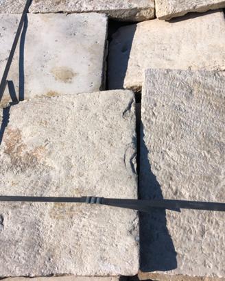 Affascinanti basole da pavimento di recupero