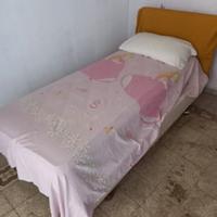 mobili e suppellettili casalinghi