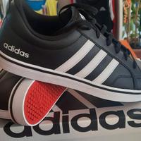 Scarpe Adidas vmodello V.space nuove