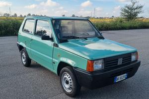 FIAT PANDA (141) YOUNG 900'