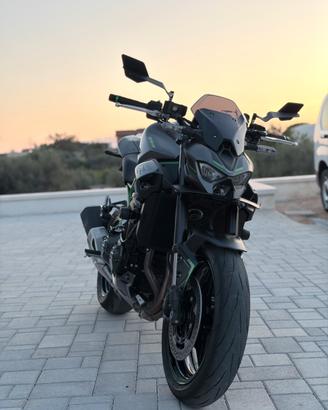 Kawasaki Z900 my25