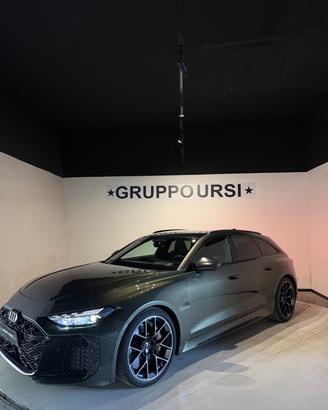 Audi RS5 Berlina 2.9 phev performance 639cv auto