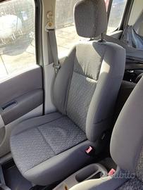 Sedile anteriore dx RENAULT MODUS del 2005