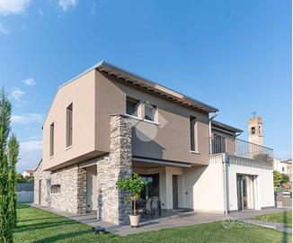 TER. RESIDENZIALE A POVE DEL GRAPPA