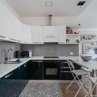 Mobili cucina con elettrodomestici