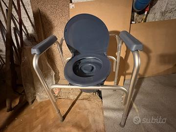 Sedia comoda WC