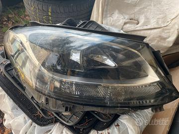 Faro anteriore Classe C