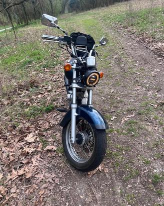 Suzuki GZ 125 Marauder