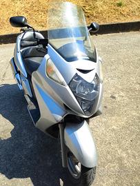 Honda 600 silver wuind 
