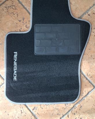 Tappetini per Jeep Renegade