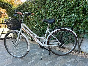 bici donna ruote 28