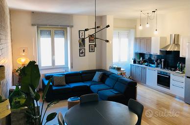 Trilocale ristrutturato con balcone