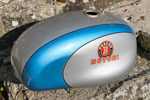 Serbatoio  e parafanghi  Moto Epoca MOTOBI