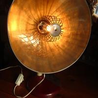 Antico termoforo stufetta parabola trasformato in