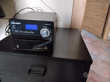 Mini stereo Majestic