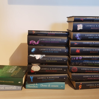 Laurell K. Hamilton - Saga Anita Blake COME NUOVI