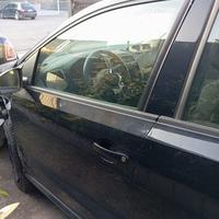 Porta anteriore sx VW POLO 6R 2012 1.2D KW55 motor