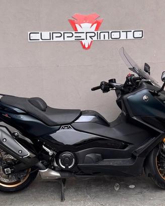 Yamaha TMAX 560