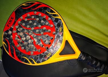 Racchetta Padel d'attacco con fodero termico