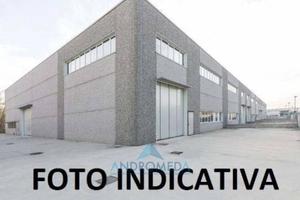 Immobile di 4300 m² a Nola