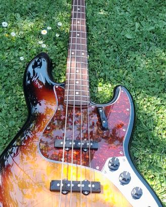 Basso  elettrico Fender Jazz bass  messico