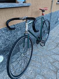 Bici scatto fisso