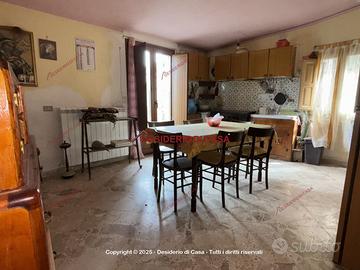 Casa, San Mauro Castelverde.