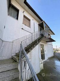 Immobile in asta di 94 m² con box auto a Caorle