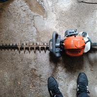 taglia siepe oleomac Hc 247 p