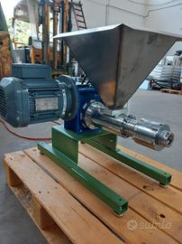 macchina pressa spreme semi oleosi