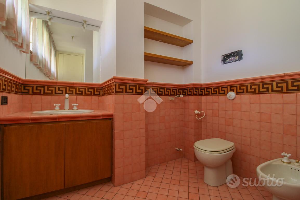 4 LOCALI A LUMEZZANE - Altro