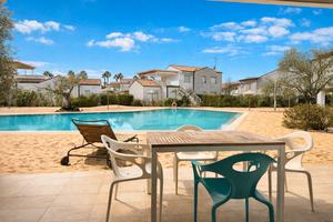 Les maisons - appartamento con piscina