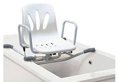 Sedia girevole per vasca