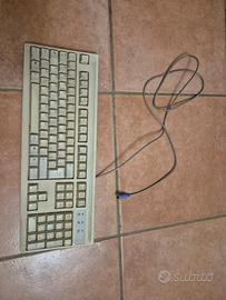 Tastiera Vintage Mitsumi